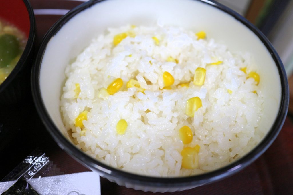 とうもろこしご飯