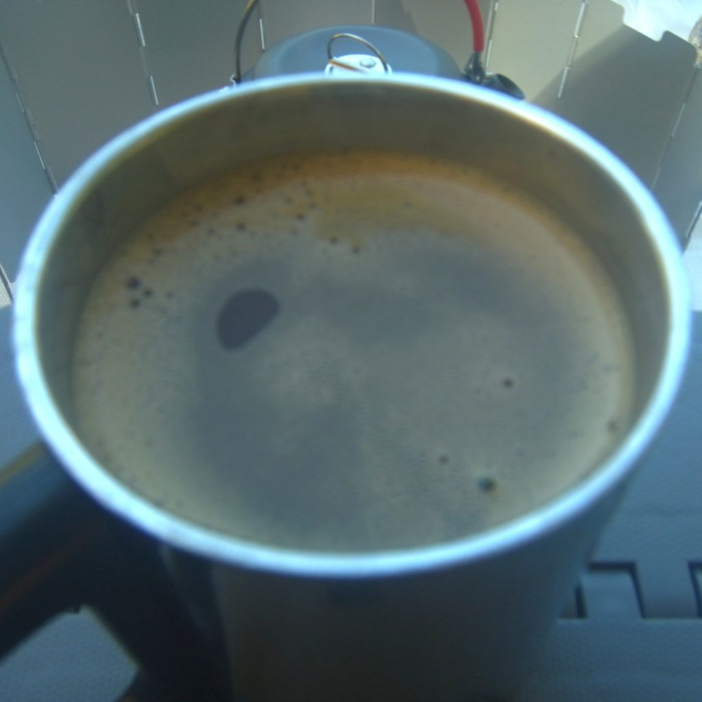 缶コーヒーを温めると