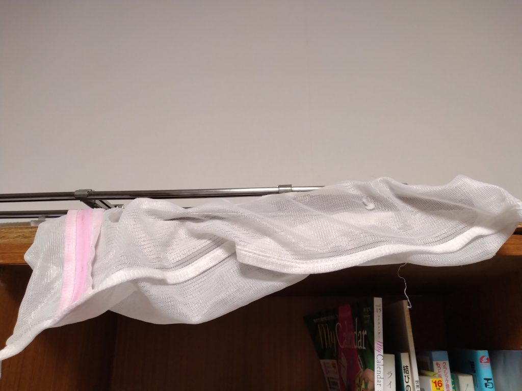 棚の上で干した