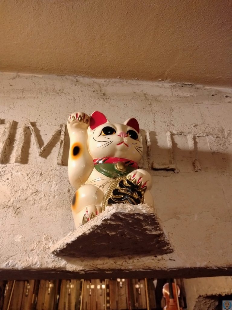 タイムアウトのシンボル招き猫